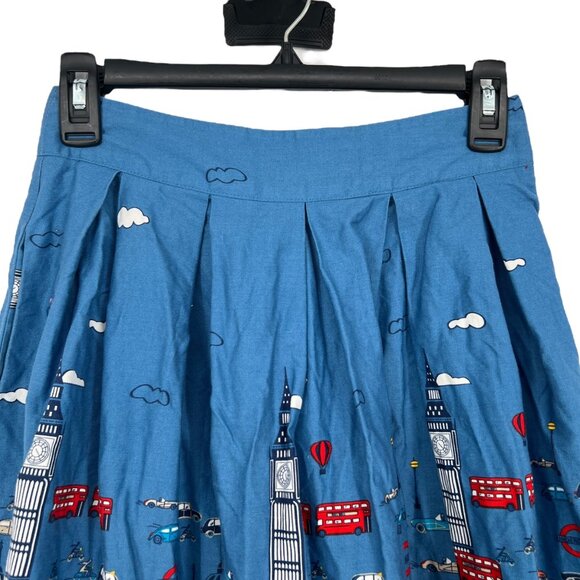 London Cityscape Print Double Decker Bus Taxi Blue Red Pleated Skirt Size XS - Picture 2 of 10